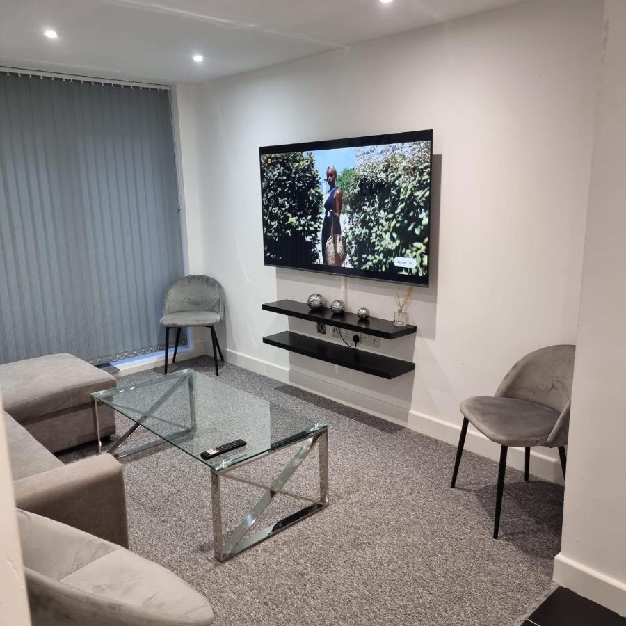 Classic 2 Bed Apartment In Oldkent Road London Exteriör bild