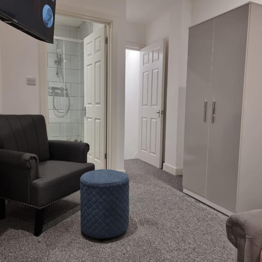 Classic 2 Bed Apartment In Oldkent Road London Exteriör bild